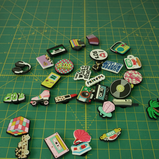 Retro Pack - 90's and 80's - 30PCs Set